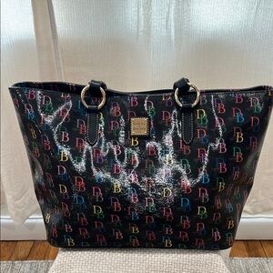 Dooney & Bourke DB75 Multicolor Logo Nelly Tote Bag